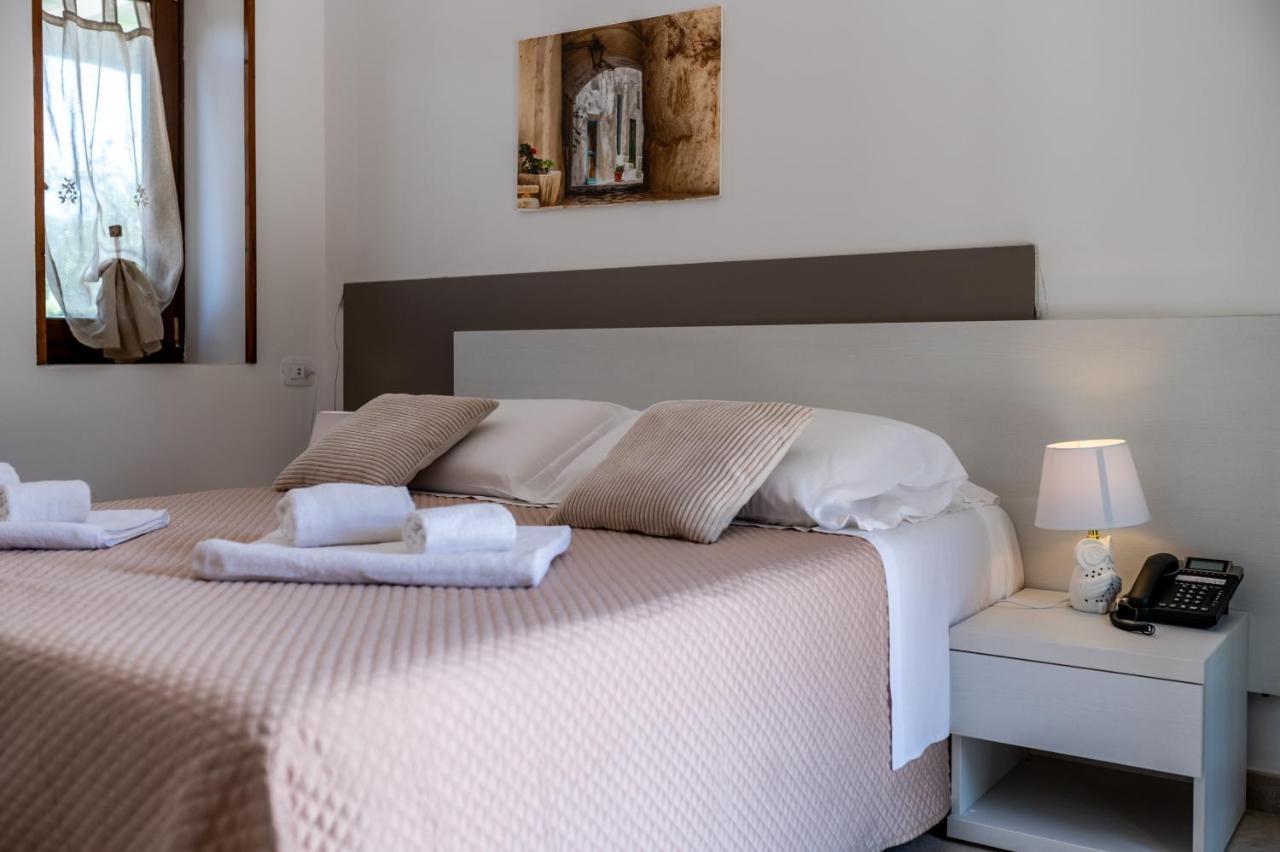 Masseria Valente ออสตูนี ภายนอก รูปภาพ